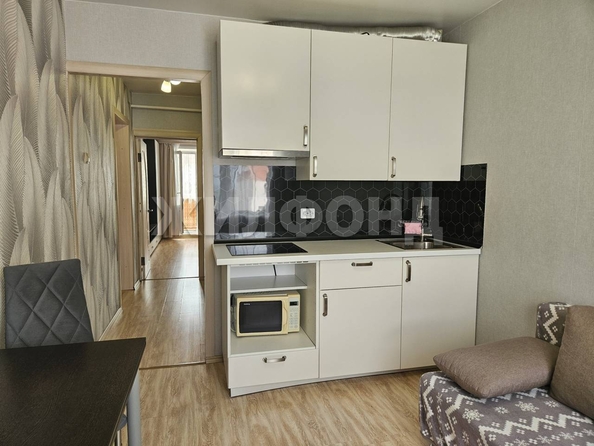 
  Продается 1-комн. квартира, 37.4 м², Ключ-Камышенское Плато ул, д. 26
. Фото 1.