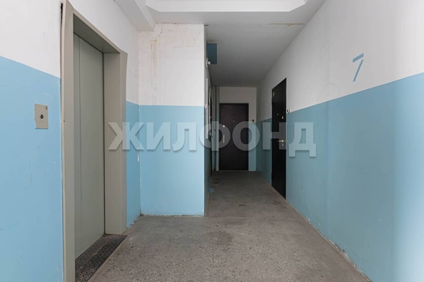 
  Продается 1-комн. квартира, 37.6 м², Связистов ул, д. 15
. Фото 23.