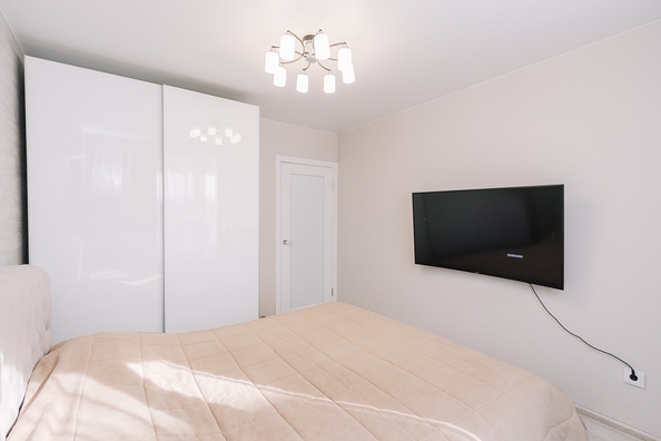 
  Продается 3-комн. квартира, 60 м², Владимира Заровного ул, д. 26/1
. Фото 2.