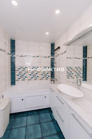 
  Продается 3-комн. квартира, 60 м², Владимира Заровного ул, д. 26/1
. Фото 20.