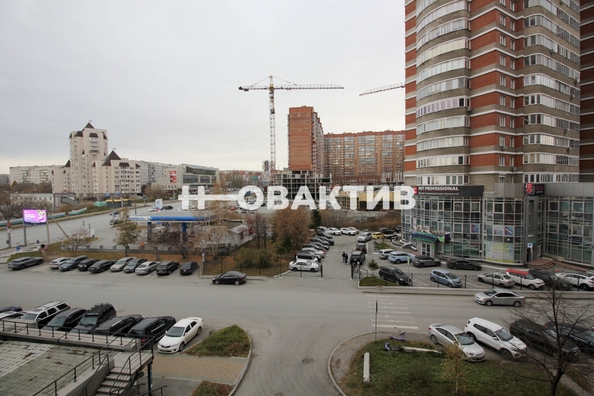 
  Сдается 1-комн. квартира, 56 м², Галущака ул, д. 1
. Фото 15.