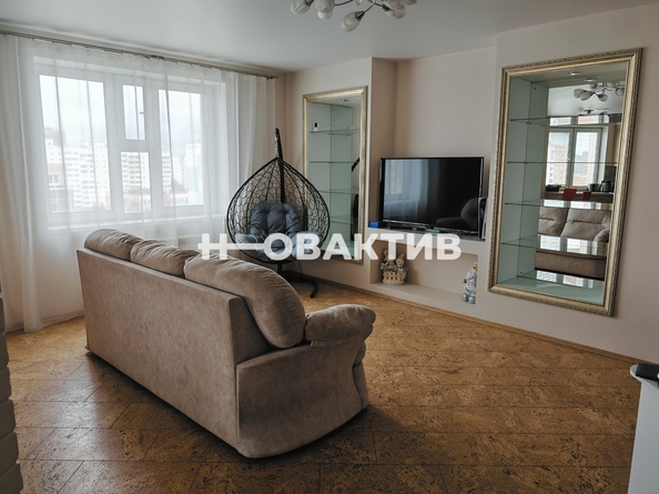 
  Продается 3-комн. квартира, 84.2 м², Гребенщикова ул, д. 8
. Фото 6.