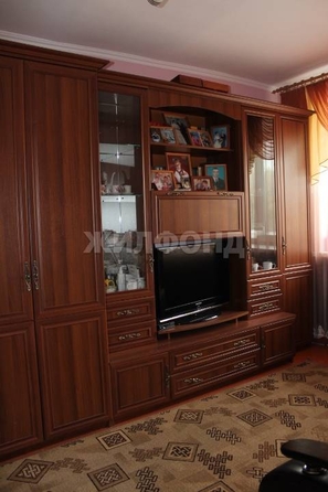 
  Продается 3-комн. квартира, 50.5 м², Ключ-Камышенское Плато ул, д. 6
. Фото 2.