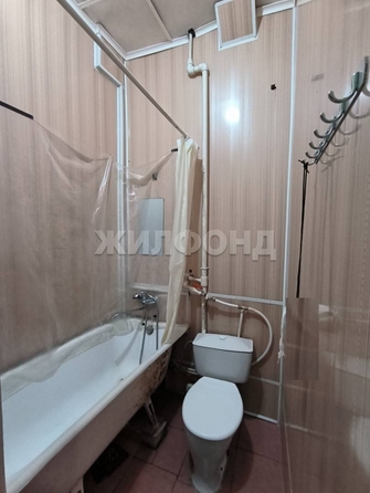 
  Продается 3-комн. квартира, 56.6 м², Плахотного ул, д. 19
. Фото 10.