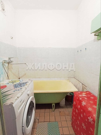 
  Продается 4-комн. квартира, 77.2 м², В. Высоцкого ул, д. 41
. Фото 7.