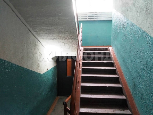 
  Продается 4-комн. квартира, 69.5 м², Доватора ул, д. 25
. Фото 15.