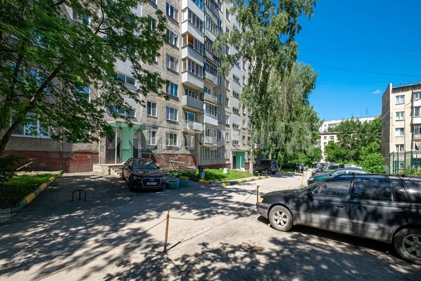 
  Продается 4-комн. квартира, 69.5 м², Доватора ул, д. 25
. Фото 20.