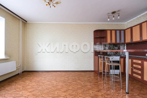 
  Продается студия, 32.5 м², В. Высоцкого ул, д. 54
. Фото 3.