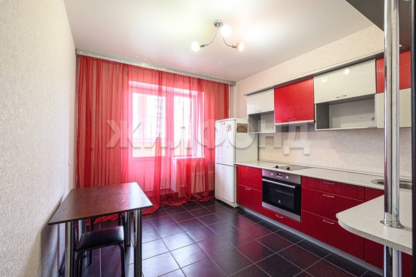 
  Продается 1-комн. квартира, 35.6 м², Виктора Уса ул, д. 1
. Фото 1.