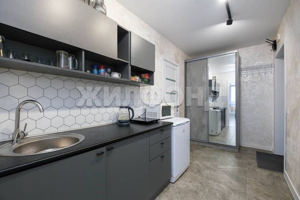 
  Продается студия, 30.6 м², Дуси Ковальчук ул, д. 378б
. Фото 3.
