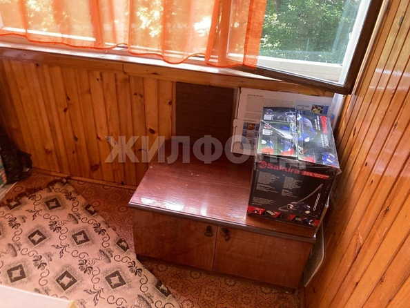 
  Продается 2-комн. квартира, 43 м², Петухова ул, д. 132
. Фото 3.
