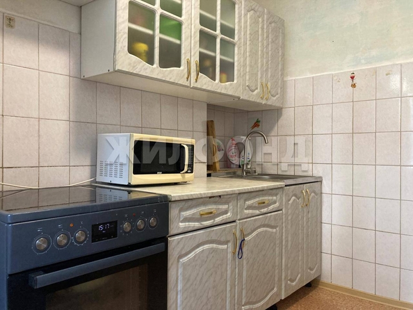
  Продается 2-комн. квартира, 43 м², Петухова ул, д. 132
. Фото 8.
