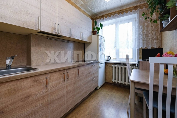 
  Продается 2-комн. квартира, 42.8 м², Кропоткина ул, д. 134
. Фото 9.