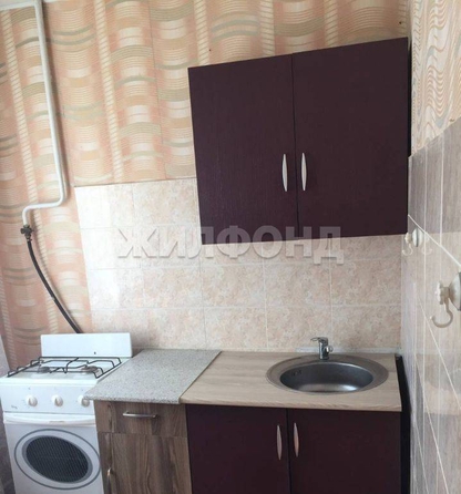 
  Продается 1-комн. квартира, 29 м², Южный мкр, д. 37
. Фото 2.