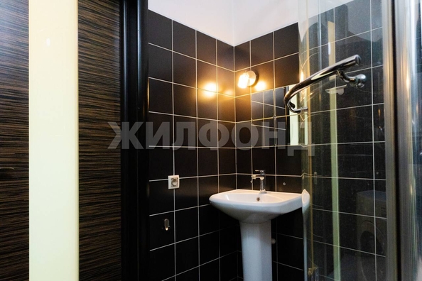 
  Продается 1-комн. квартира, 37.1 м², Советская ул, д. 95
. Фото 8.