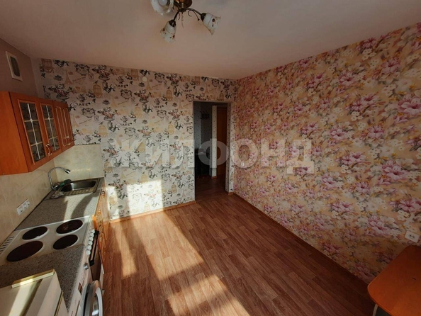 
  Продается 1-комн. квартира, 35.2 м², Петухова ул, д. 6/5
. Фото 1.