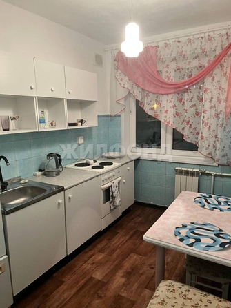 
  Продается 2-комн. квартира, 43.2 м², Комсомольская ул, д. 4
. Фото 2.