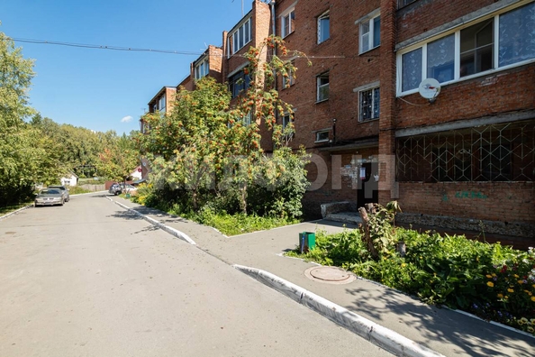 
  Продается 3-комн. квартира, 64.8 м², Рабочая ул, д. 17
. Фото 2.
