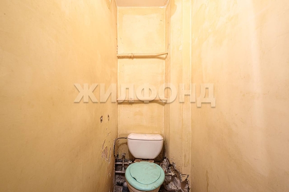 
  Продается 3-комн. квартира, 60.7 м², Связистов ул, д. 11
. Фото 14.
