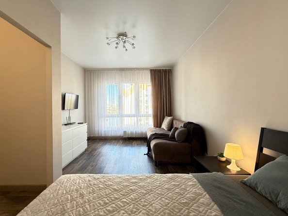 
  Сдается посуточно 1-комн. квартира, 40 м², Ясный Берег ул, д. 9
. Фото 4.
