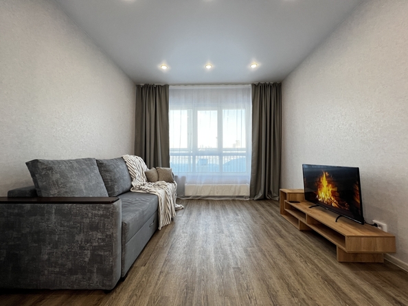 
  Сдается посуточно 2-комн. квартира, 45 м², Ясный Берег ул, д. 3
. Фото 3.