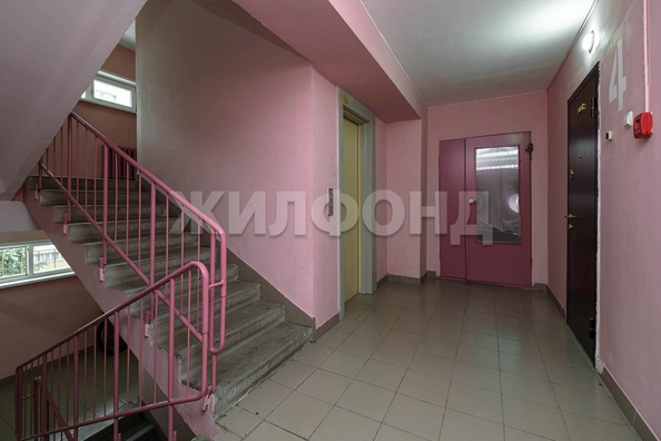 
  Продается 1-комн. квартира, 29 м², Зорге ул, д. 98
. Фото 17.