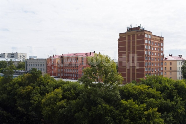 
  Продается 1-комн. квартира, 40 м², Серебряные ключи ул, д. 6
. Фото 4.