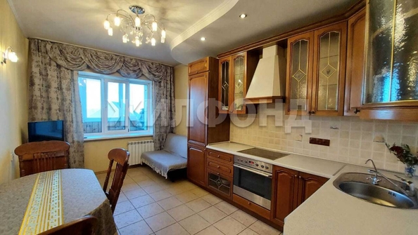 
  Продается 2-комн. квартира, 65.9 м², Волховская ул, д. 33/1
. Фото 1.