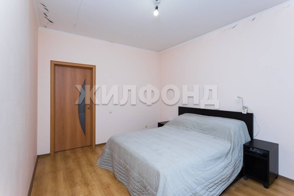 
  Продается 3-комн. квартира, 86.8 м², В. Высоцкого ул, д. 33
. Фото 6.