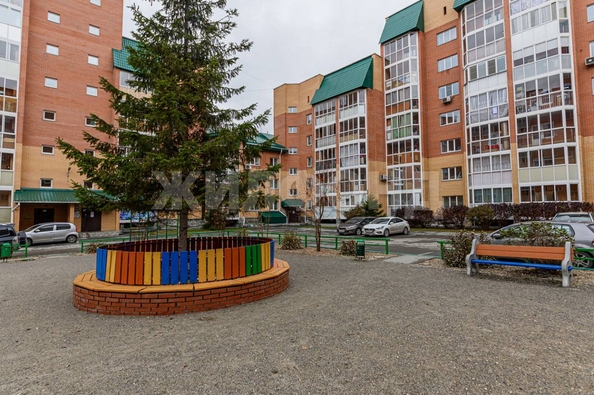 
  Продается 3-комн. квартира, 86.8 м², В. Высоцкого ул, д. 33
. Фото 4.
