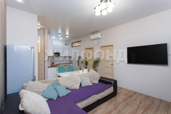 
  Продается 3-комн. квартира, 55 м², Кавалерийская ул, д. 7
. Фото 2.