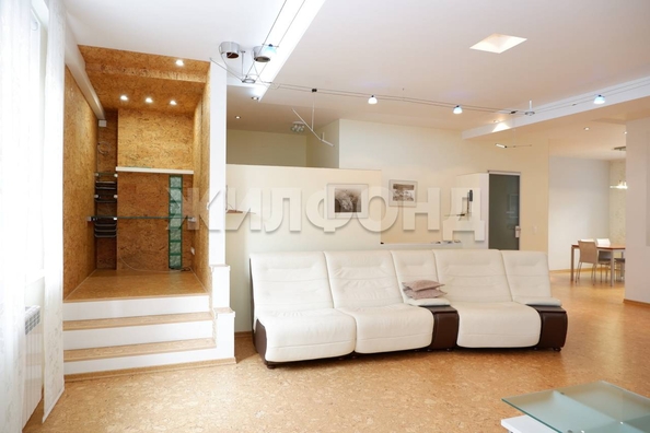 
  Продается 3-комн. квартира, 132.3 м², 2-й (4 мкр.) кв-л, д. 224
. Фото 9.