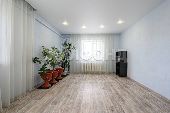 
  Продается дом, 188 м², Новосибирск
. Фото 2.
