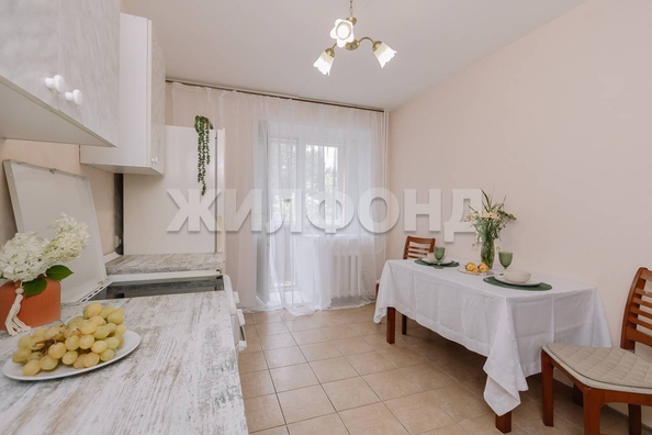 
  Продается 1-комн. квартира, 40 м², Баумана ул, д. 3/2
. Фото 8.