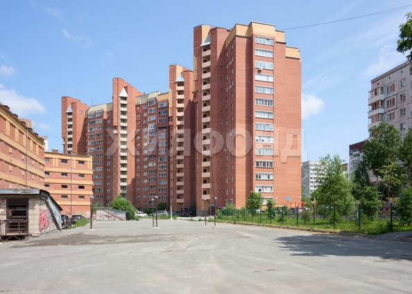 
  Продается 2-комн. квартира, 75.7 м², Федосеева ул, д. 2
. Фото 6.