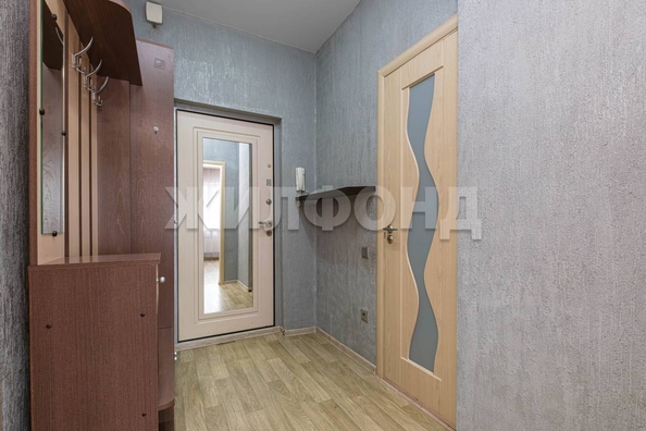 
  Продается 3-комн. квартира, 48 м², Виктора Уса ул, д. 11
. Фото 5.
