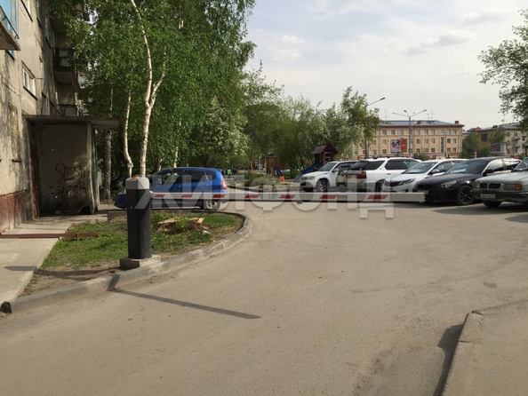 
  Продается 4-комн. квартира, 74.2 м², Дуси Ковальчук ул, д. 5
. Фото 2.