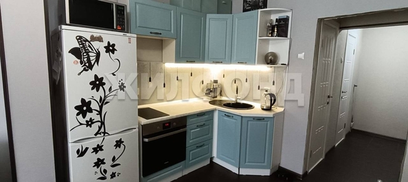
  Продается 1-комн. квартира, 48.1 м², Александра Чистякова ул, д. 8
. Фото 2.