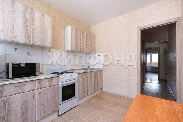 
  Продается 3-комн. квартира, 63.7 м², Новосибирская ул, д. 12
. Фото 5.
