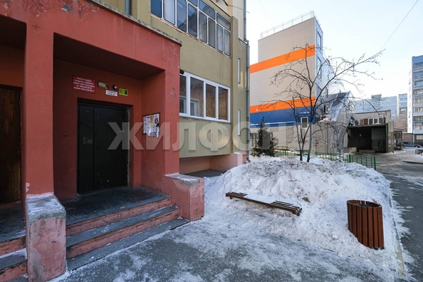 
  Продается 3-комн. квартира, 63.7 м², Новосибирская ул, д. 12
. Фото 31.