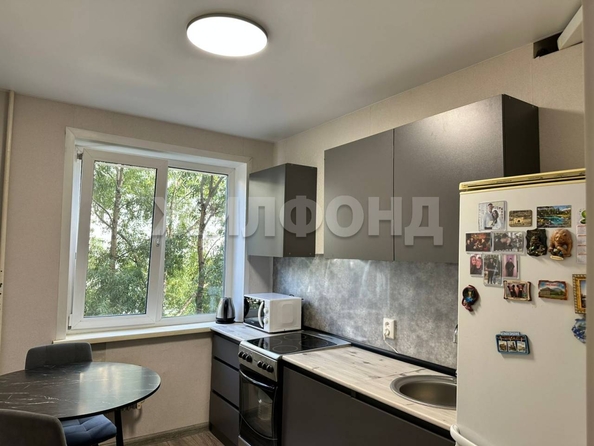 
  Продается 2-комн. квартира, 43.7 м², Троллейная ул, д. 20
. Фото 2.