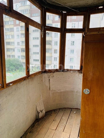 
  Продается 2-комн. квартира, 51 м², Связистов ул, д. 113
. Фото 3.