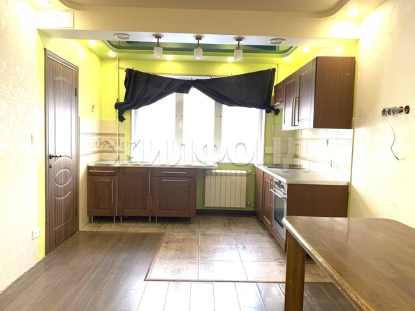 
  Продается 3-комн. квартира, 57.7 м², Академическая ул, д. 13
. Фото 1.