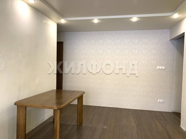 
  Продается 3-комн. квартира, 57.7 м², Академическая ул, д. 13
. Фото 2.