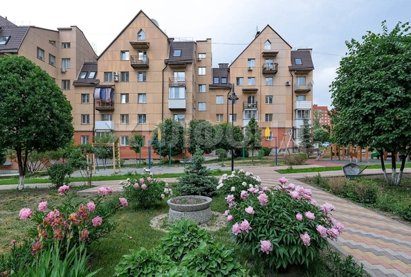 
  Продается 4-комн. квартира, 163.4 м², Зеленый Бор мкр, д. 5
. Фото 8.