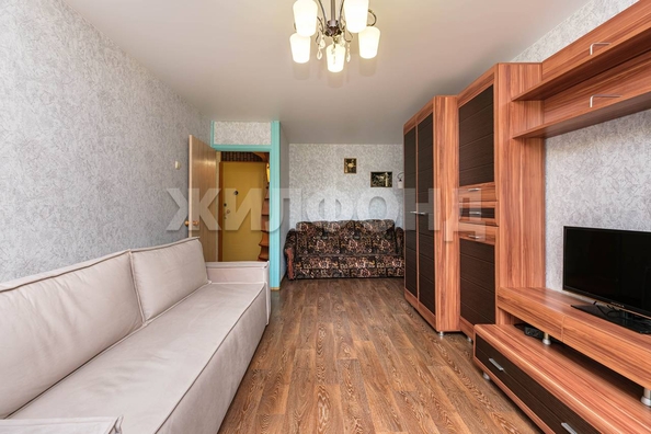 
  Продается 1-комн. квартира, 33.2 м², Зорге ул, д. 42
. Фото 4.