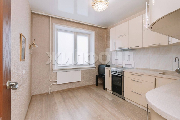 
  Продается 3-комн. квартира, 61.4 м², Земнухова ул, д. 5/1
. Фото 1.