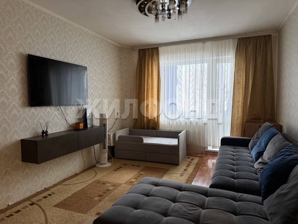 
  Продается 1-комн. квартира, 37 м², Гребенщикова ул, д. 11/1
. Фото 3.