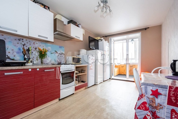 
  Продается 2-комн. квартира, 55 м², Тюленина ул, д. 16/1
. Фото 1.