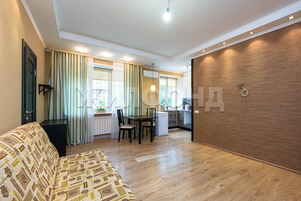 
  Продается 2-комн. квартира, 41.6 м², Плахотного ул, д. 13
. Фото 6.